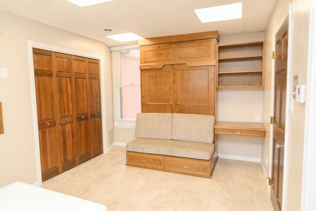 611 East Capitol Avenue - Photo 3 of 7