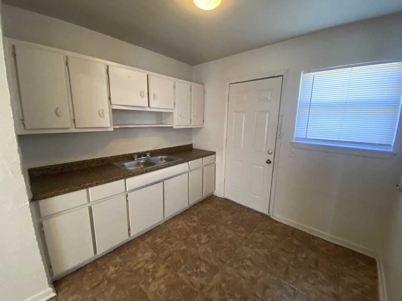 Riverbrook - Photo 6 of 44