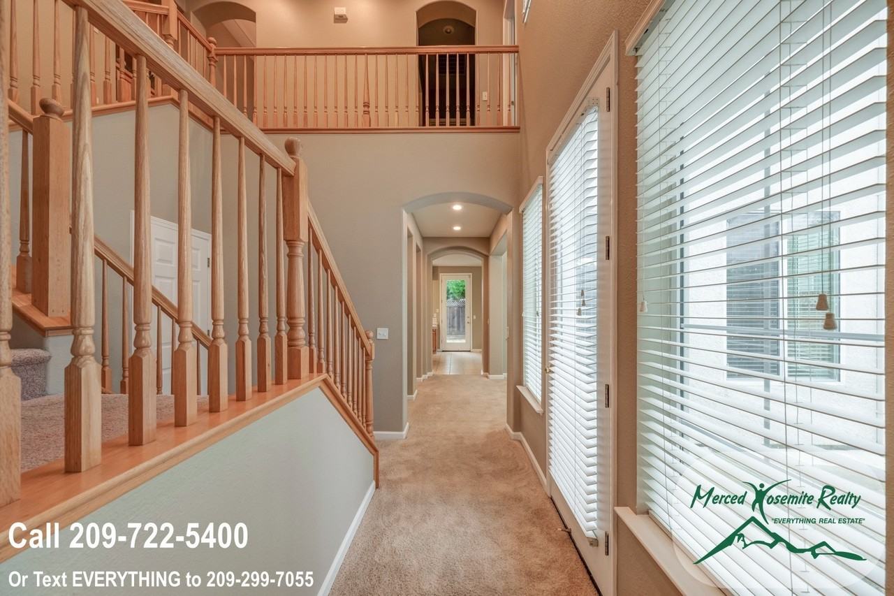 3841 Tern Ct - Photo 7 of 32