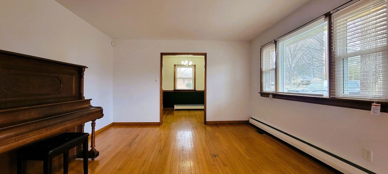 6711 Caribbean Ln - Photo 5 of 34