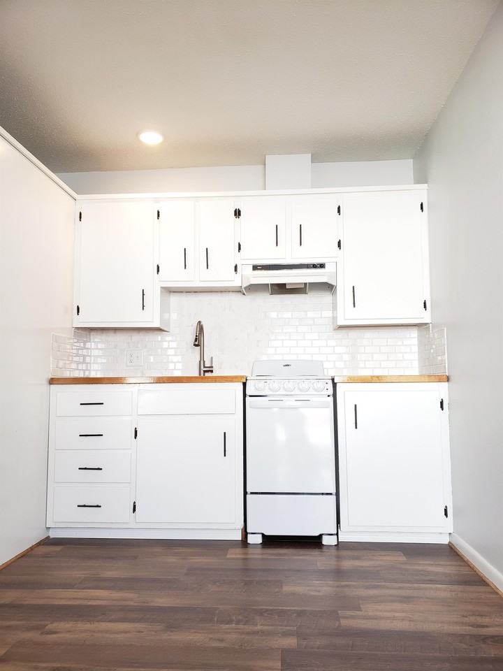 1010 Washington Street - Photo 3 of 17