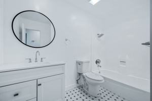 featured image of 5565 Ackerfield Ave