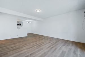 featured image of 5565 Ackerfield Ave