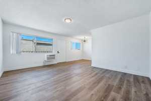 featured image of 5565 Ackerfield Ave