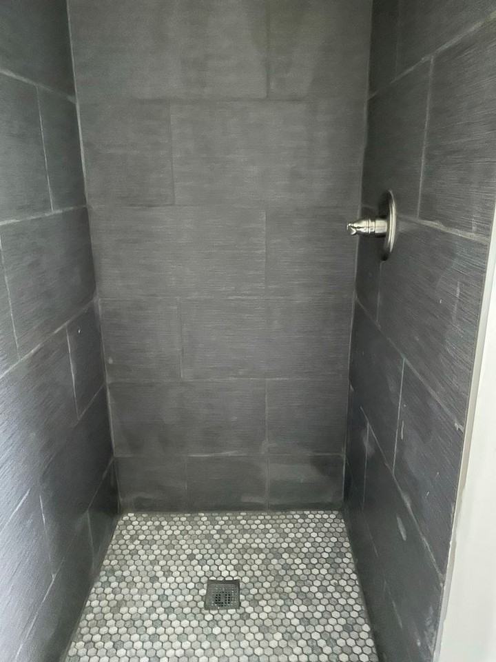 907 Sylvan Dr - Photo 6 of 12