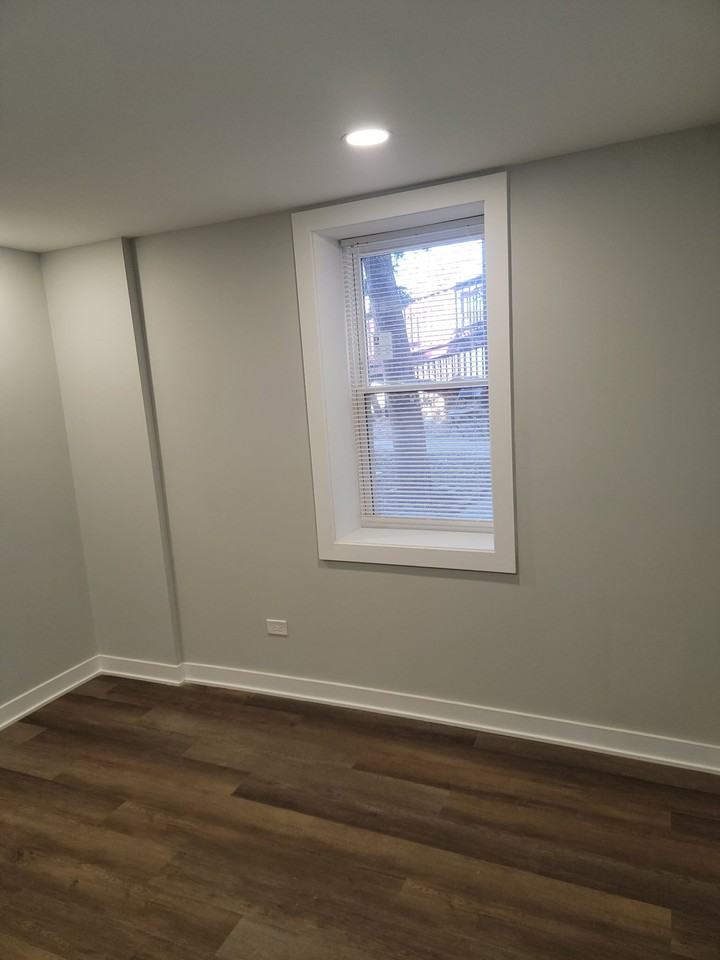 1932 North Keeler Avenue - Photo 7 of 24