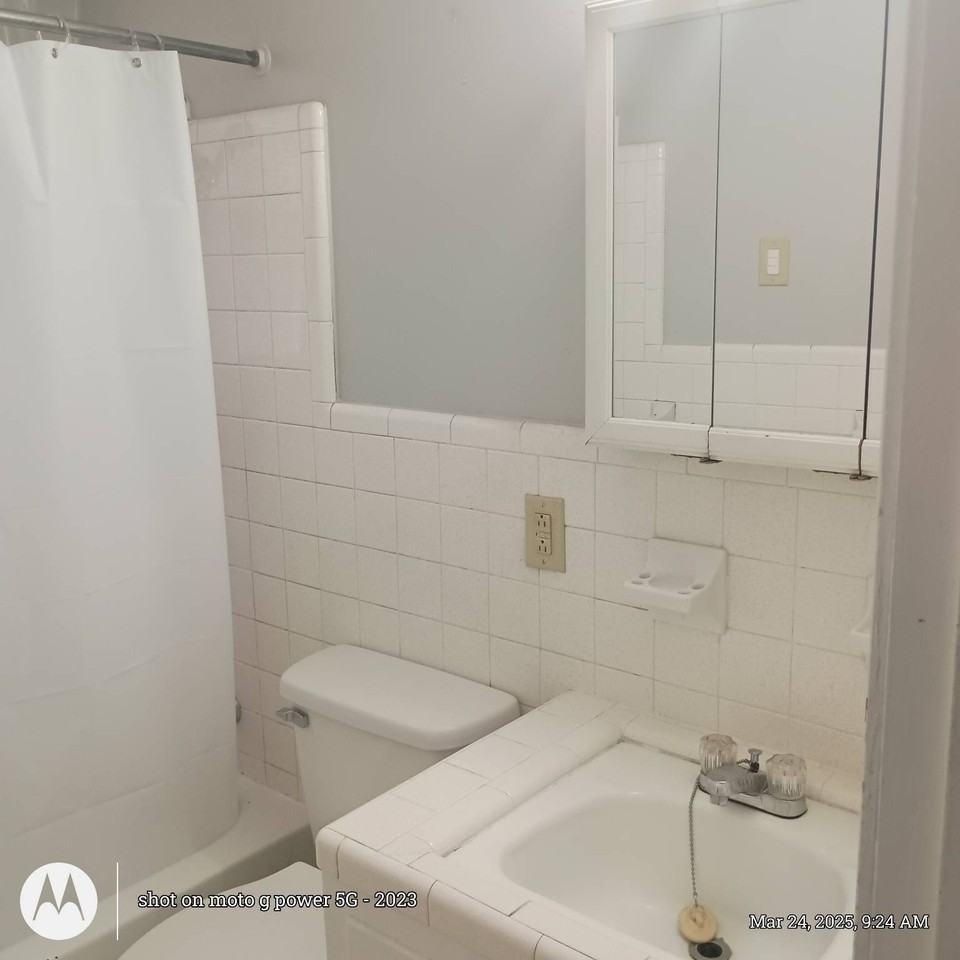 Canary Rd. 109 Unit 9 - Photo 6 of 9