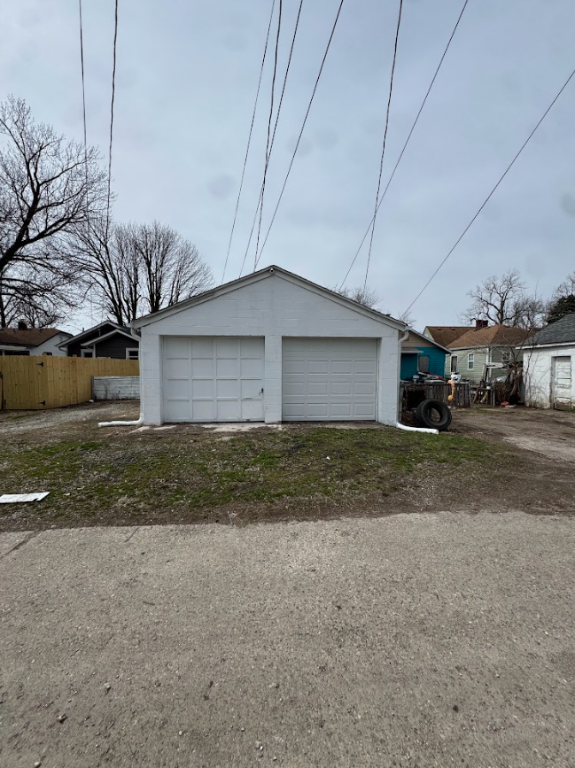 1509 North Chester Avenue - Photo 2 of 16