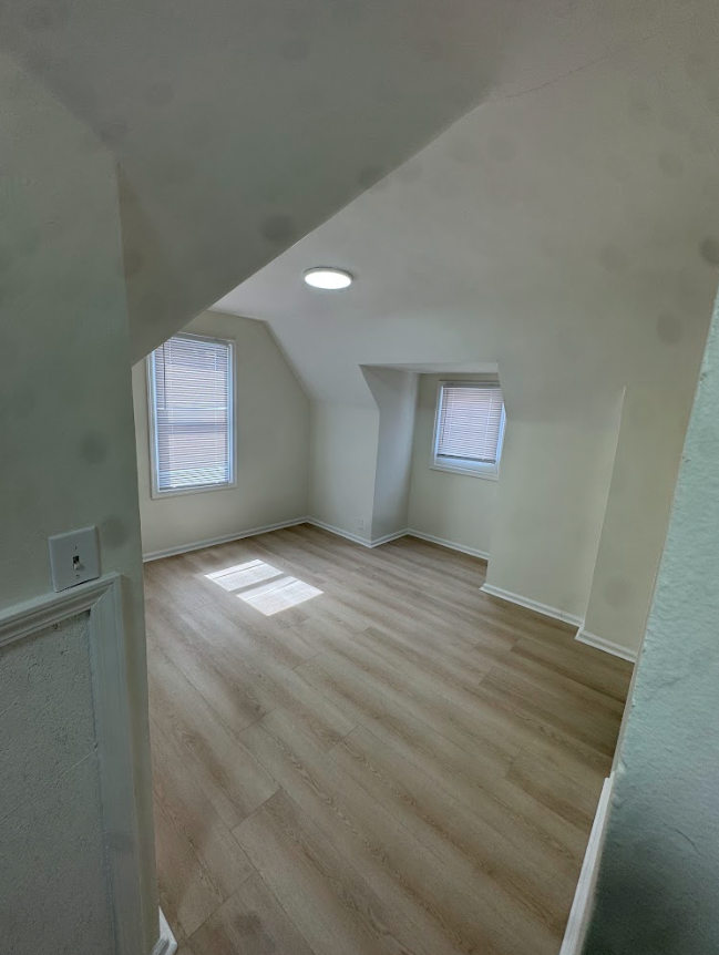 1509 North Chester Avenue - Photo 7 of 16