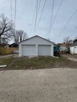 featured image of 1511 N Chester Ave