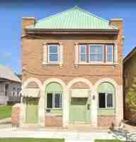 featured image of 2016 W Greenfield Ave
