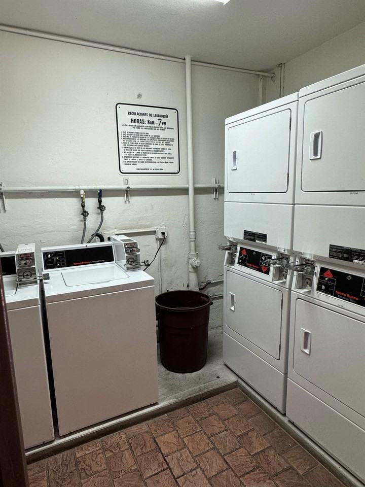 Rio Miami Apartments LLC - Photo 4 of 4