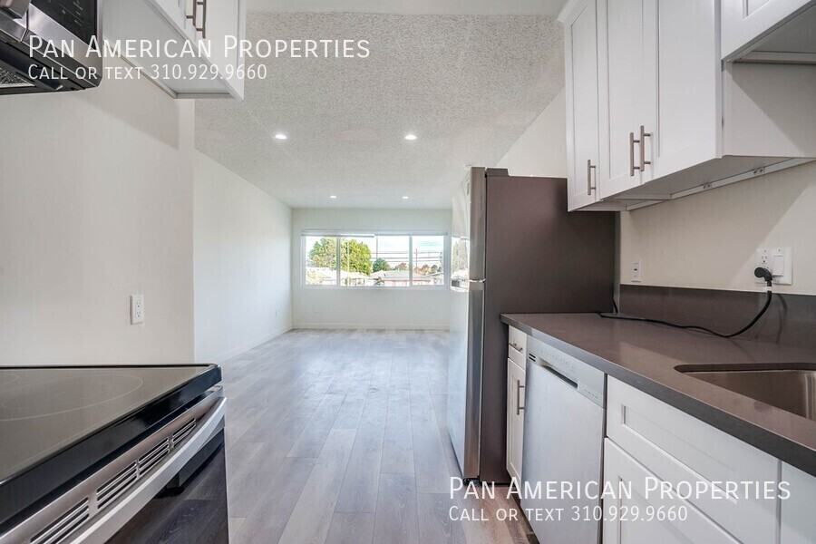 15515 S Vermont Ave - Photo 2 of 24