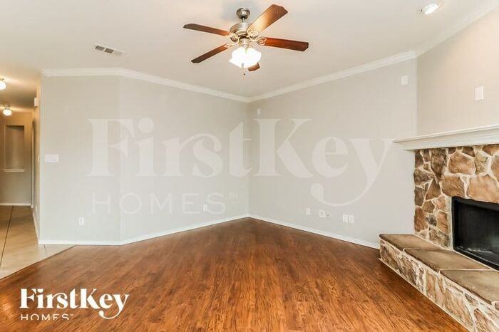 2280 Laurel Forest Dr - Photo 2 of 15