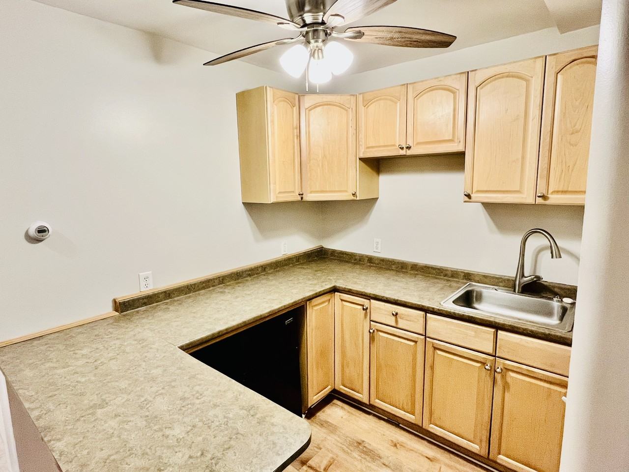 96 Park Ave #1 - Photo 5 of 17