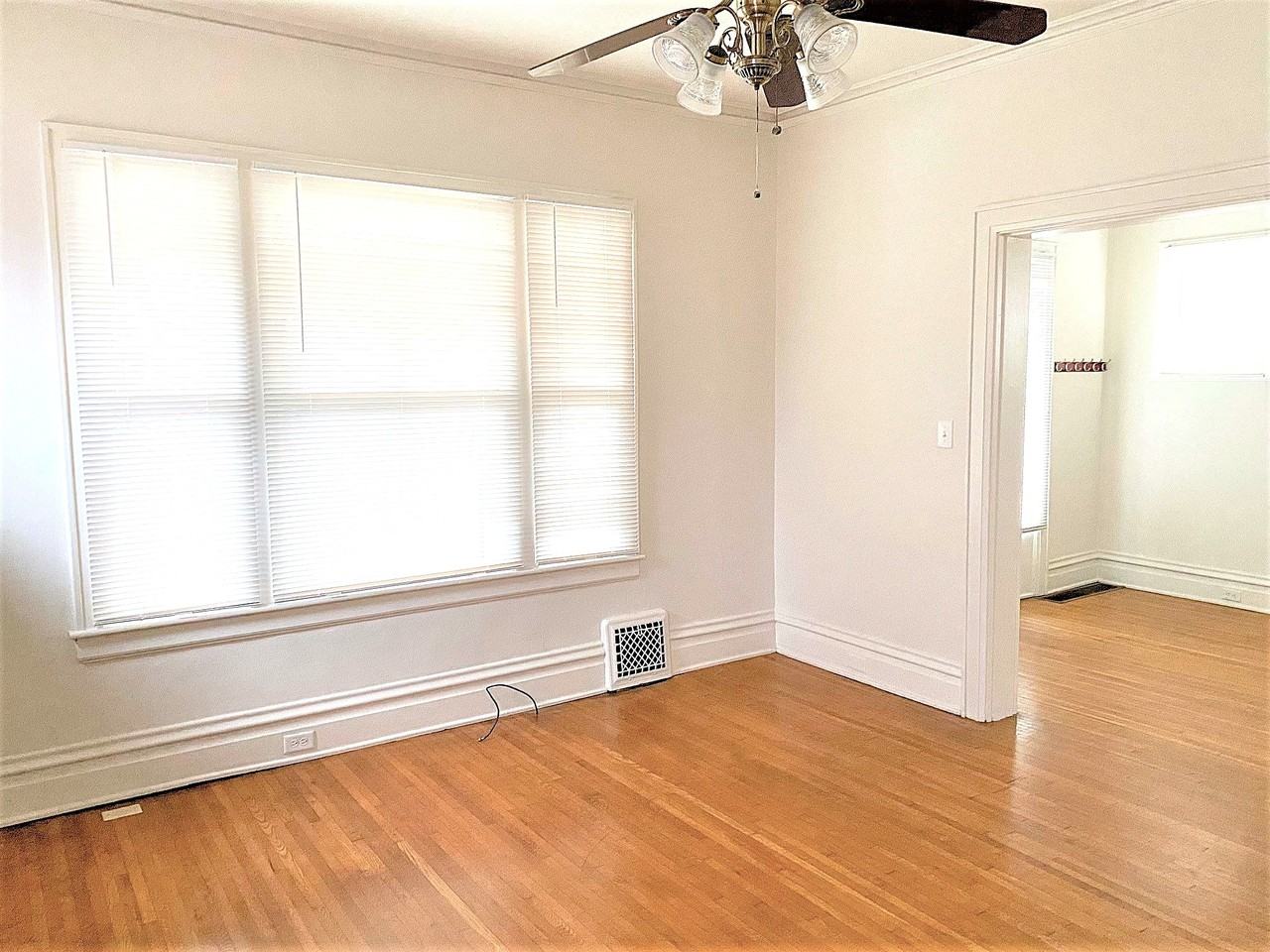 1214 8th St #1 - Photo 3 of 14