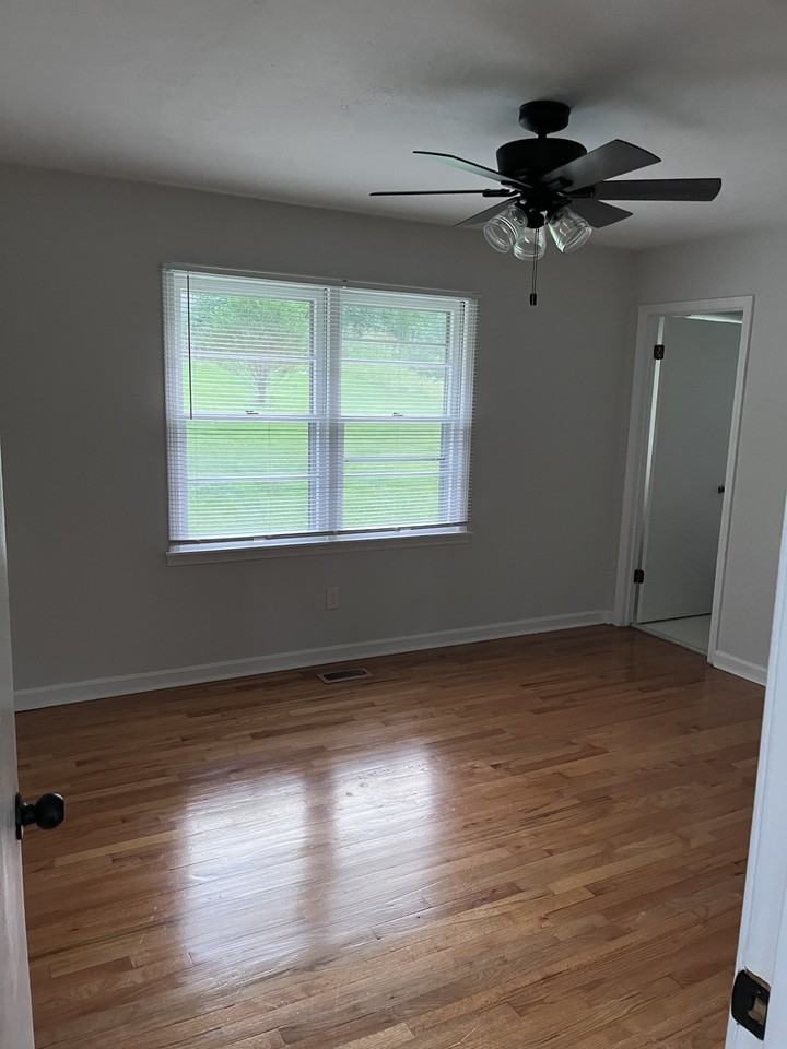 4365 Pope Ave #NA - Photo 4 of 11