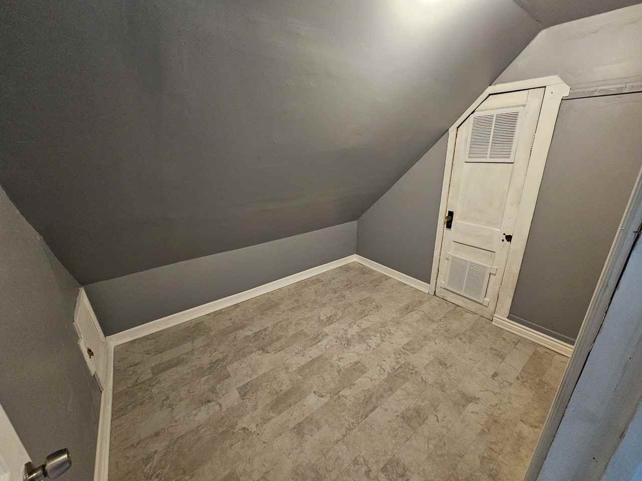 5241 S Honore St #3 - Photo 2 of 6