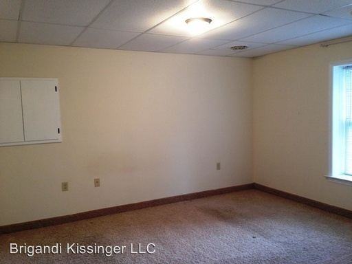 241 Main St - Photo 3 of 9