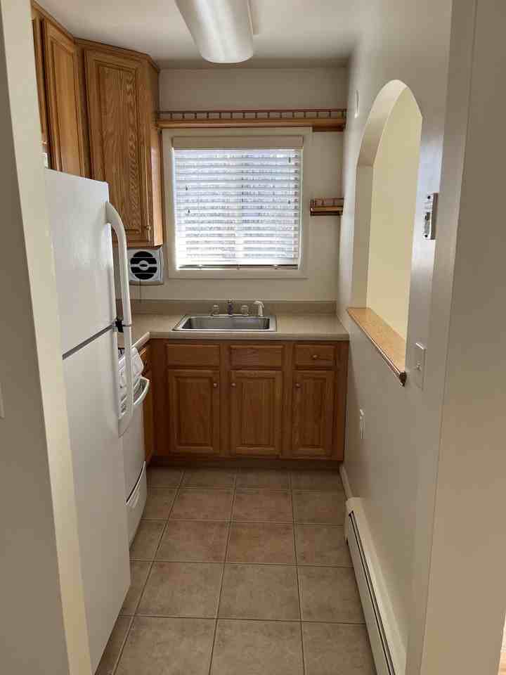 120 Osborne Hill Rd #D5 - Photo 2 of 8