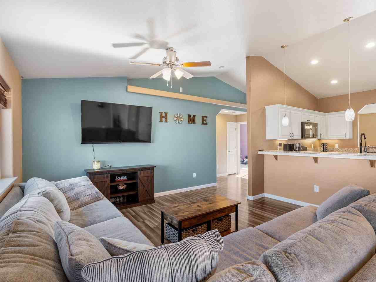 4520 Rutledge St #NA - Photo 3 of 23