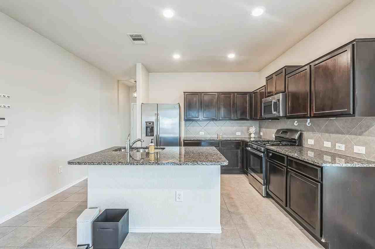 3801 Black Granite Dr #1 - Photo 5 of 15