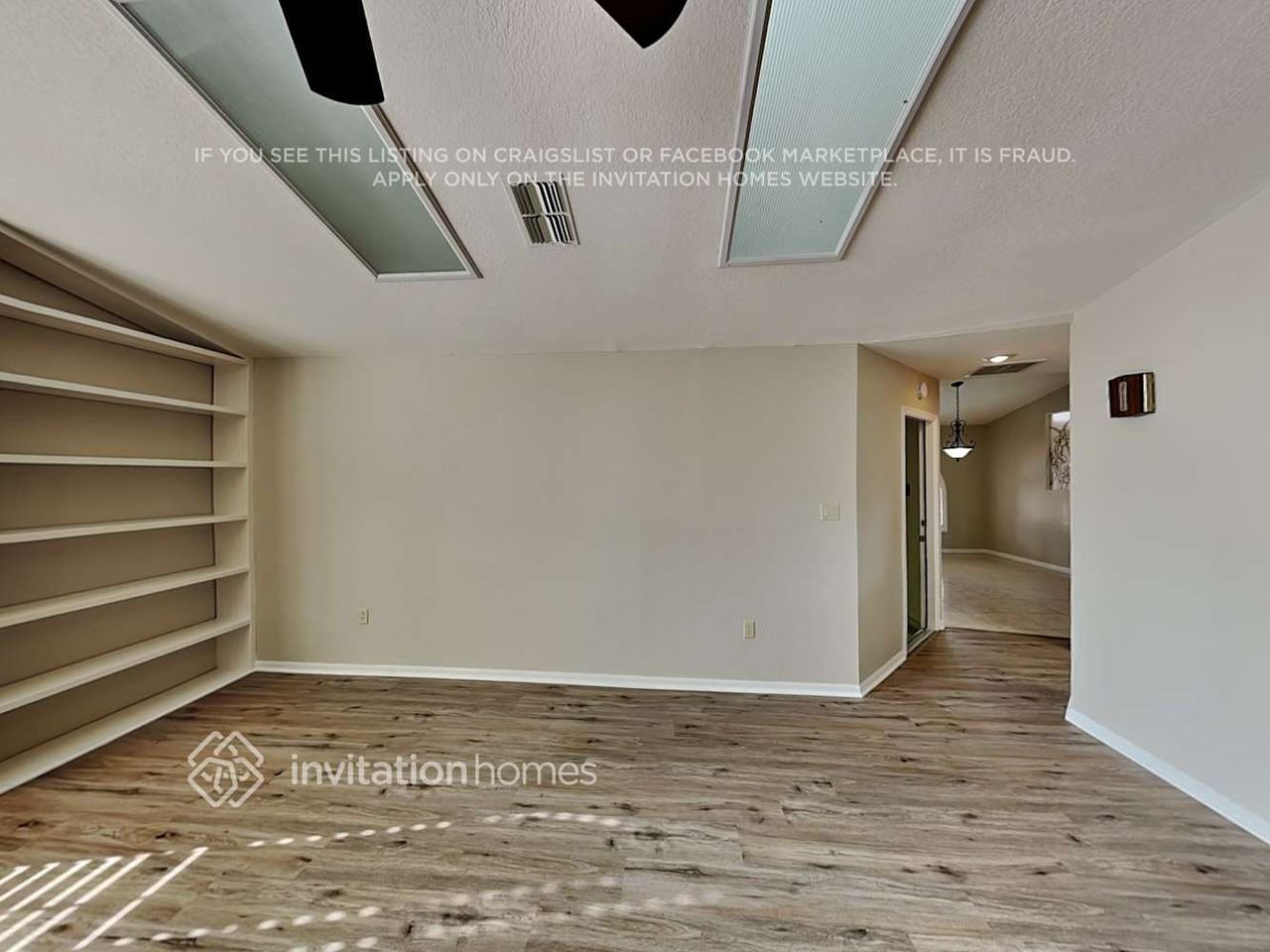 9125 Remington Dr - Photo 3 of 20