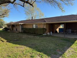 featured image of 5531 Old Highway 135 N