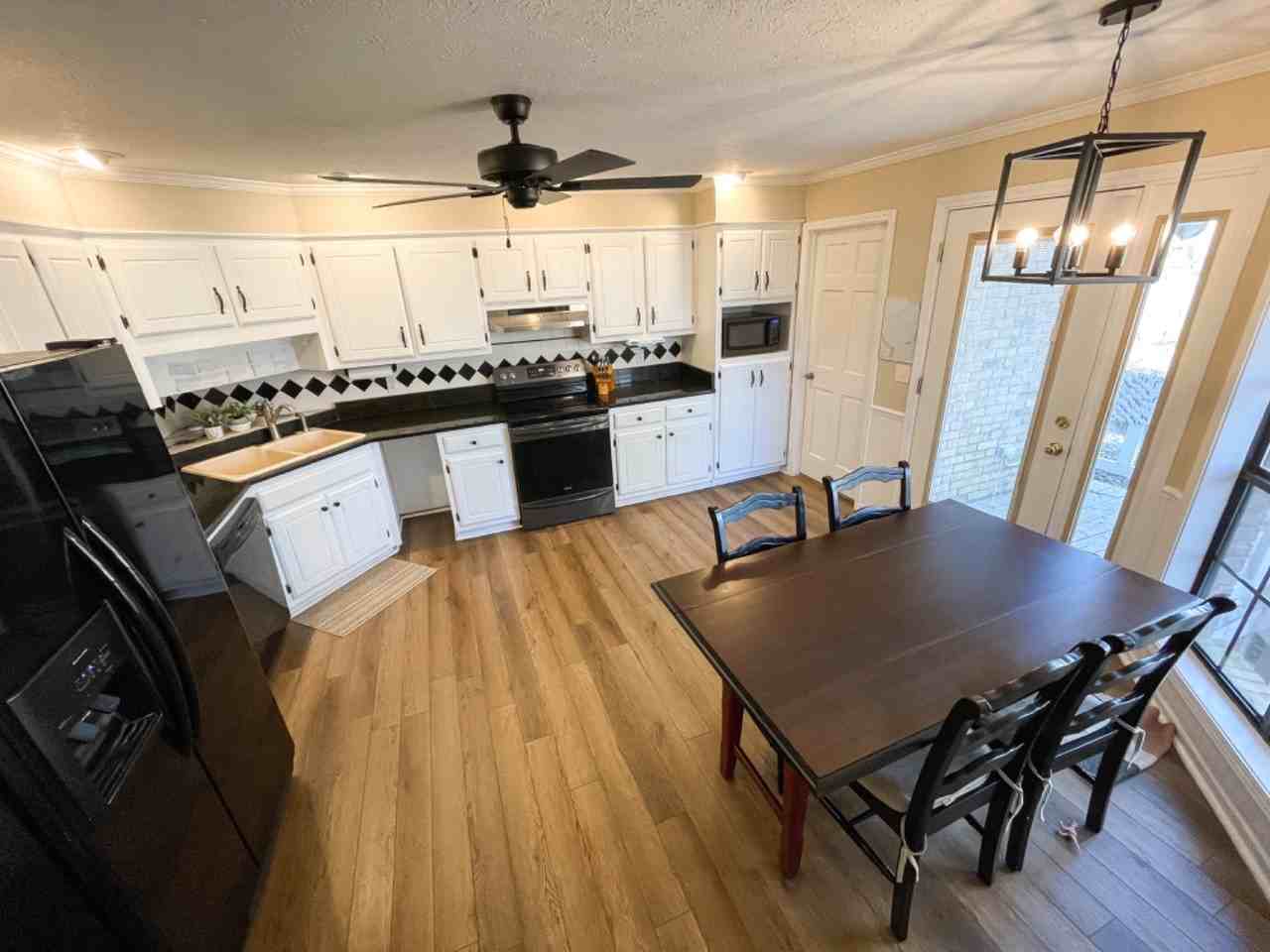 200 Scarlet Dr - Photo 7 of 20