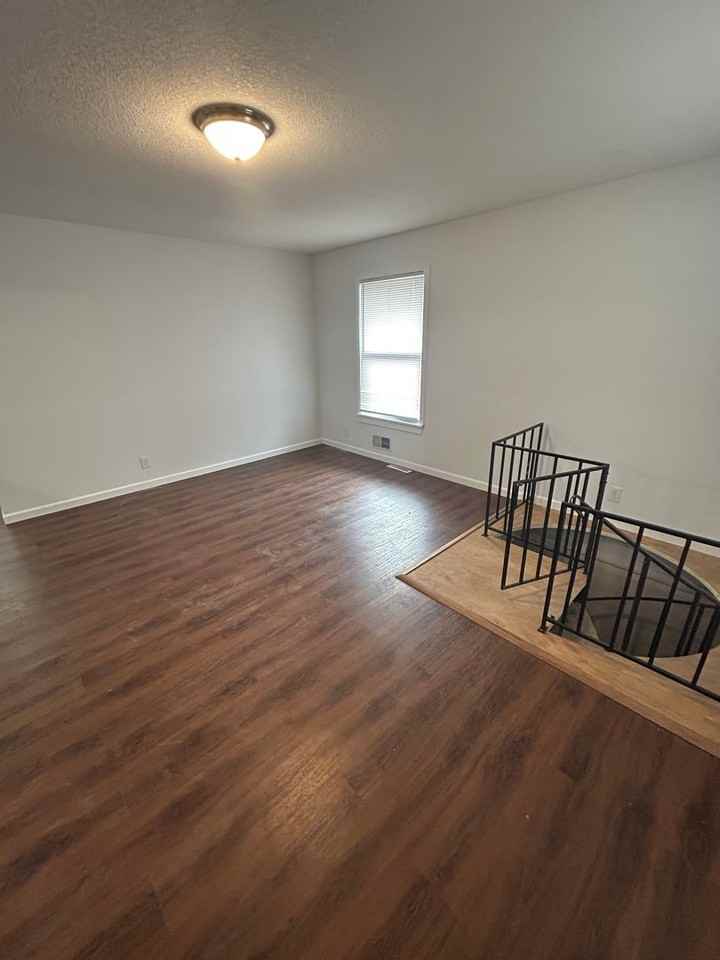 20808 E 13th Ter S - Photo 2 of 23