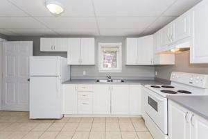 featured image of 15 Moore Dr #LOWER