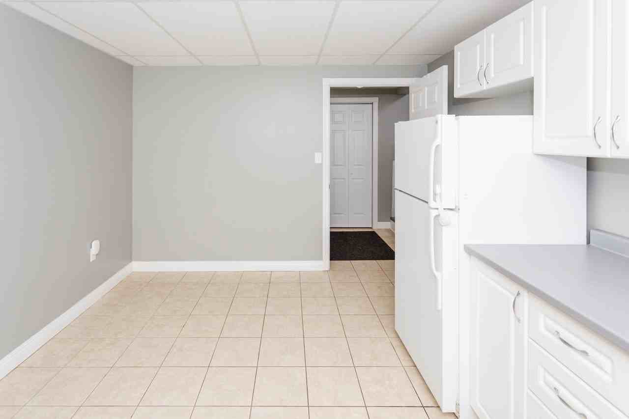 15 Moore Dr - Photo 4 of 24