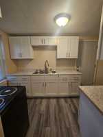 featured image of 422 E Seminary Ave