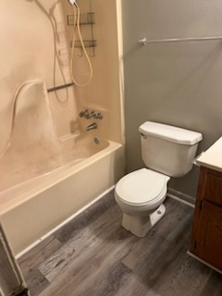 Feemster Lake Apartments - Photo 5 of 10