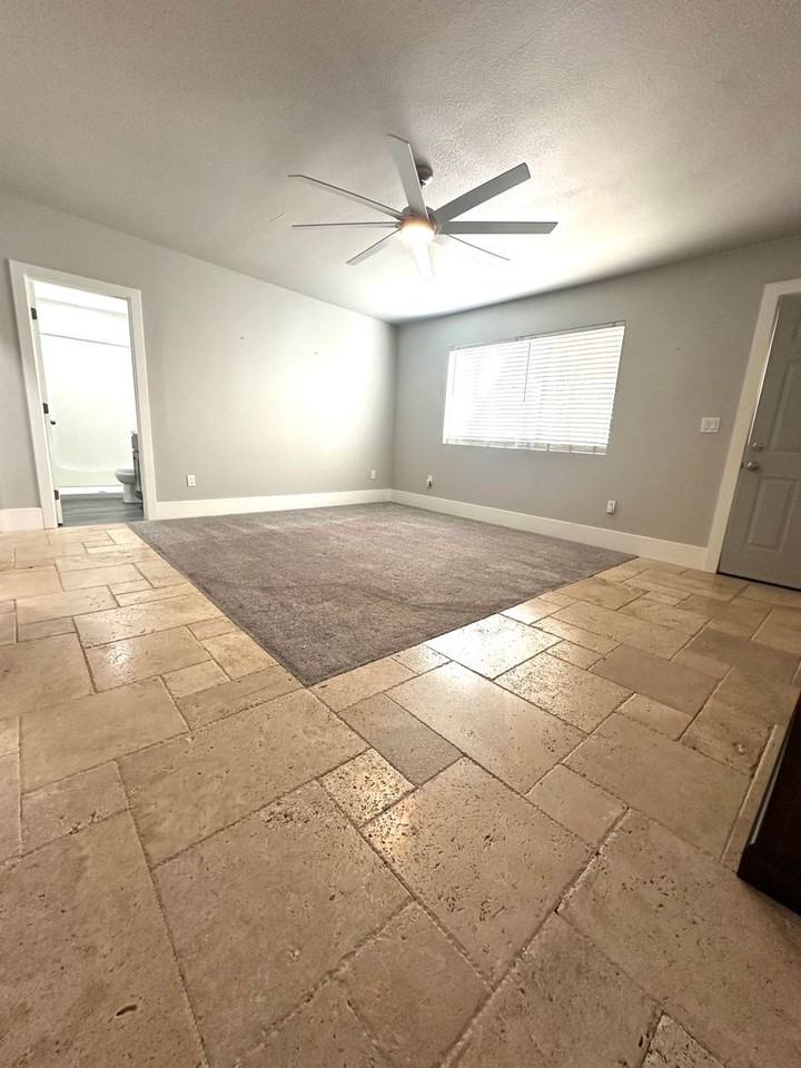 2118 6th St - Photo 2 of 13