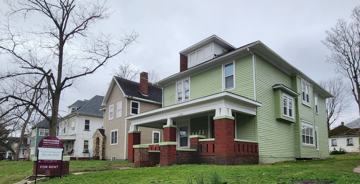 featured image of 1201 S 7th St