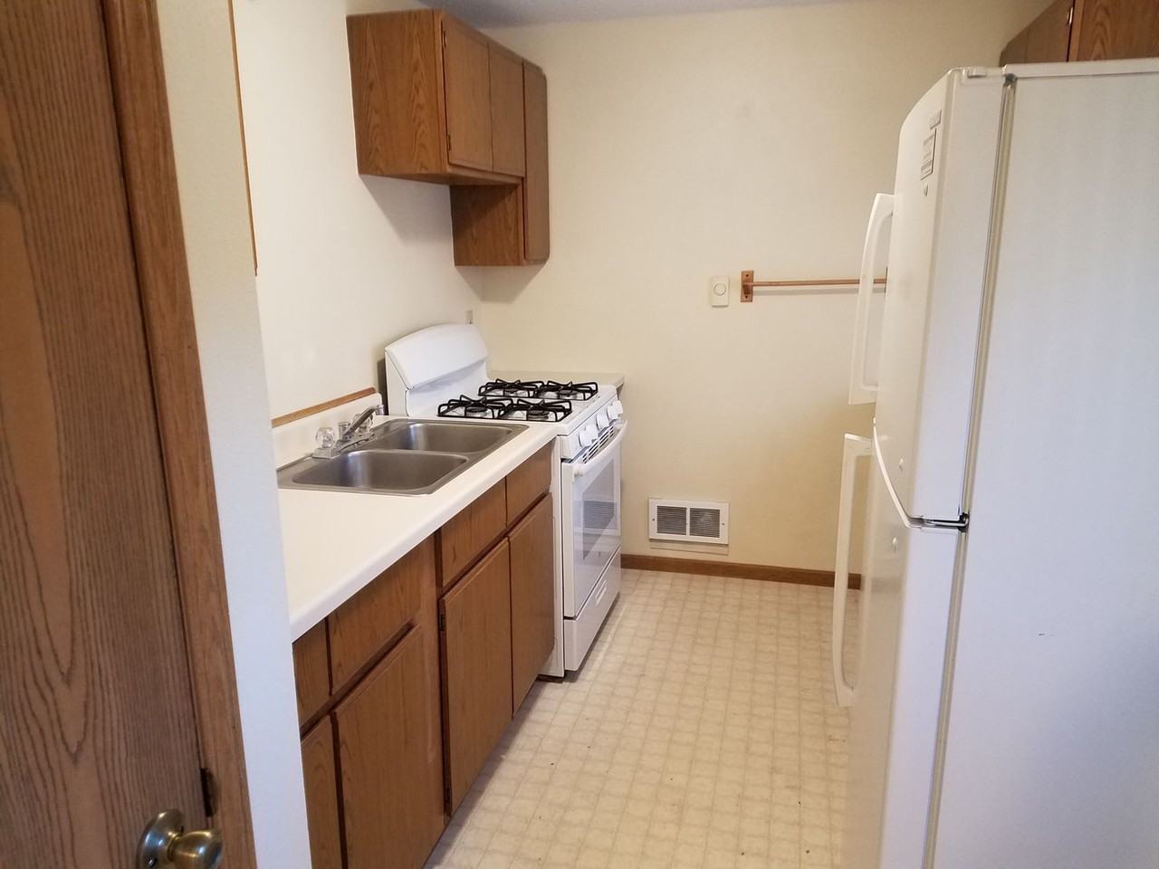 kb1820 - Photo 5 of 23