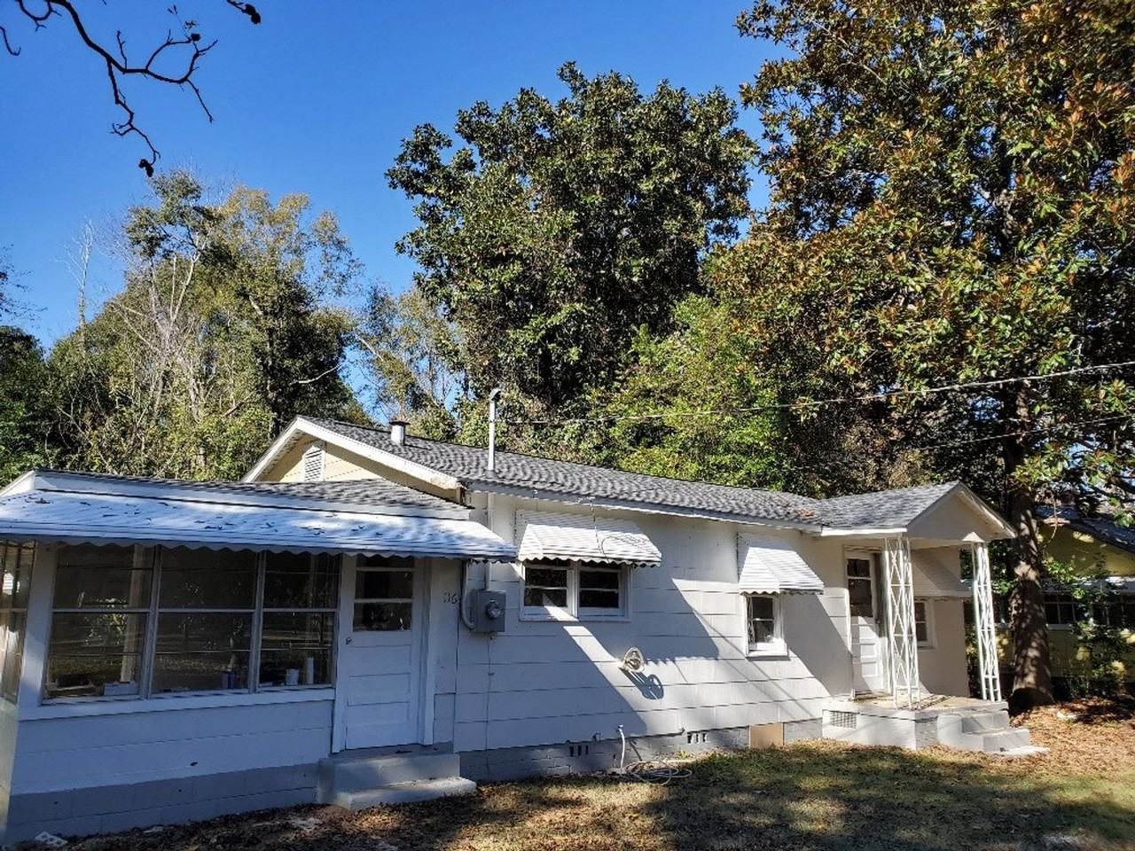 116 Circle Dr - Photo 2 of 13