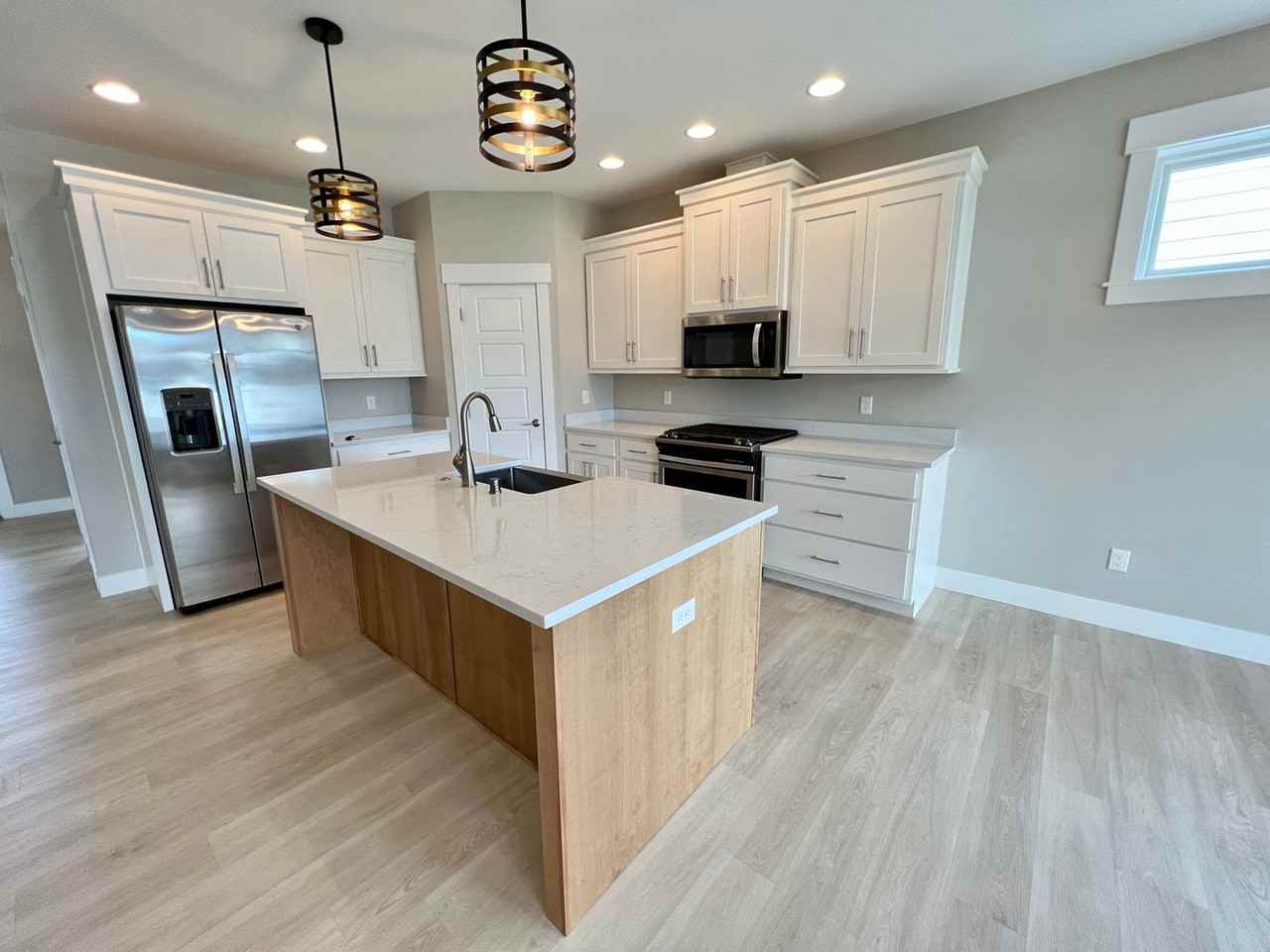 6334 Southern Bluffs Ln - Photo 7 of 21