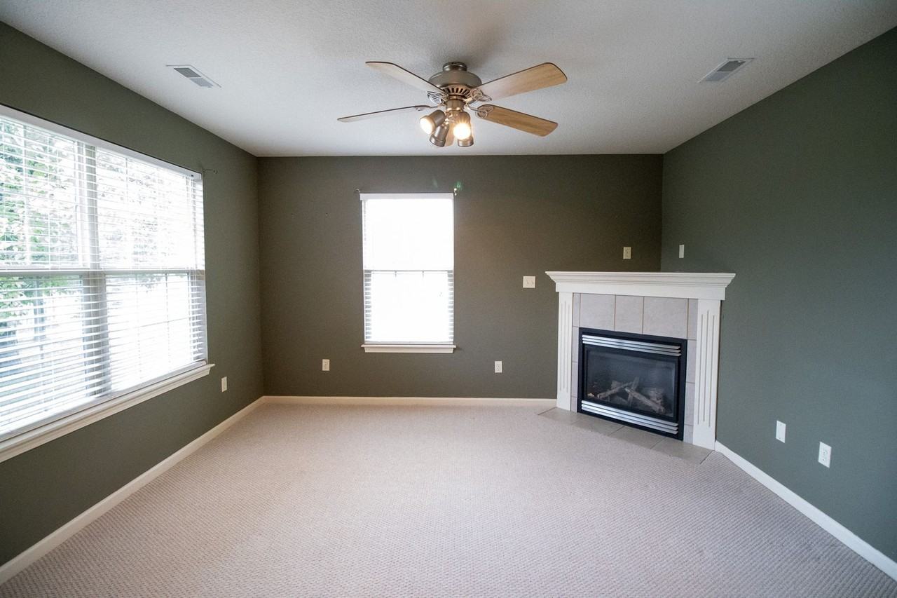 4005 Iguana Dr - Photo 4 of 24