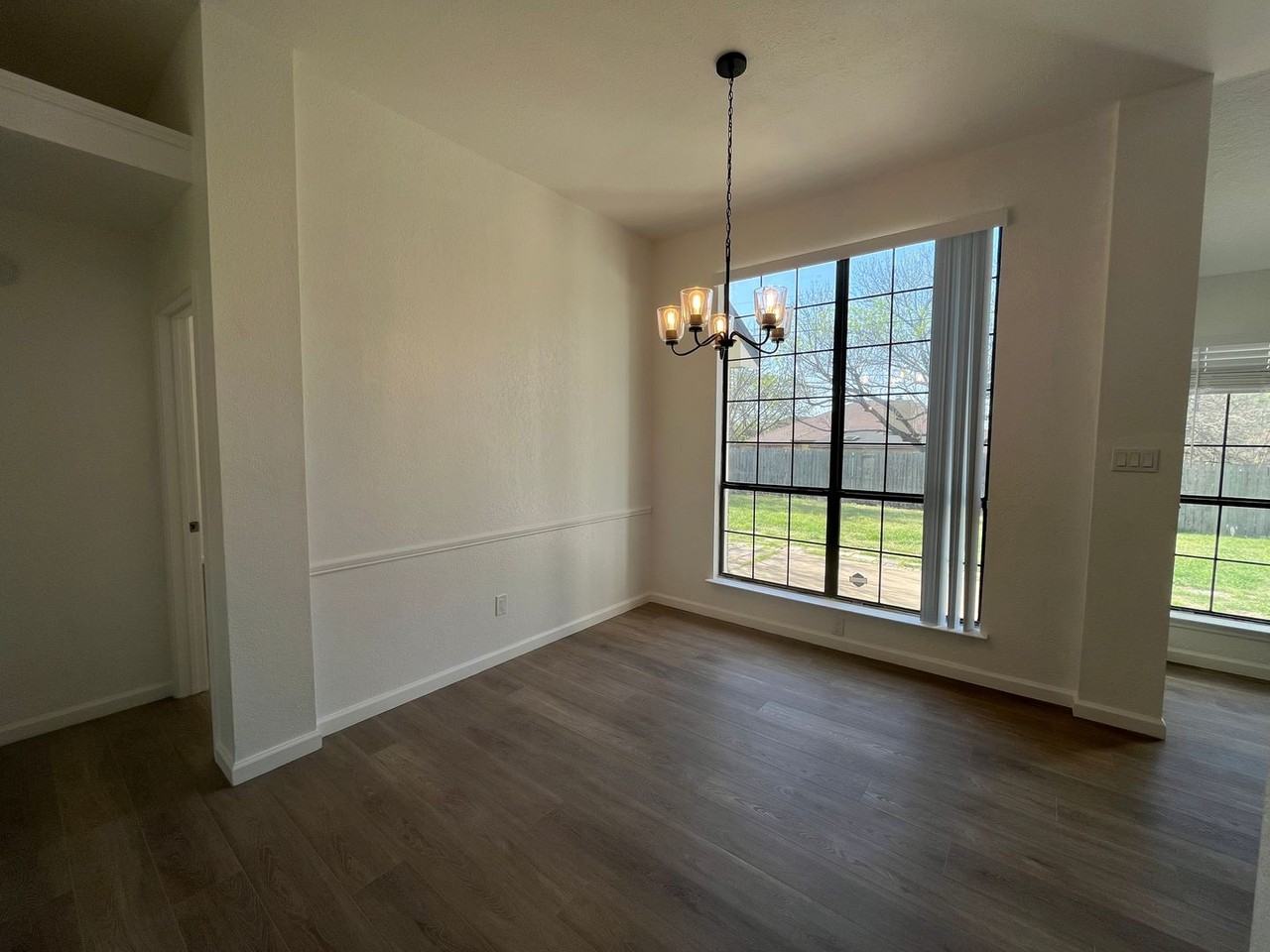 202 Tomahawk Dr - Photo 6 of 22