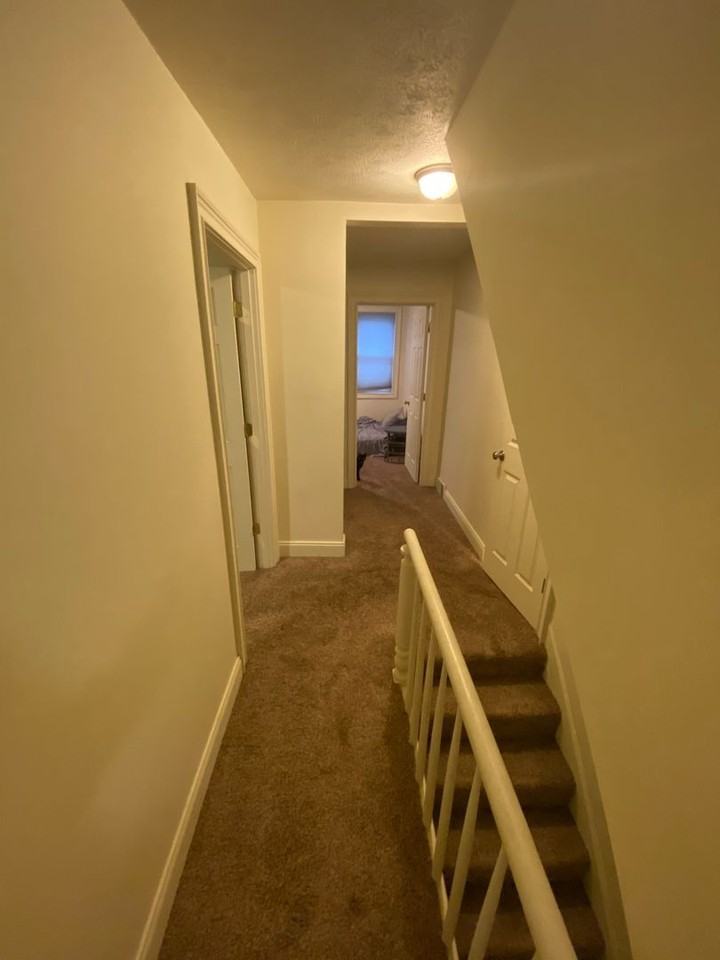1812 Jane St - Photo 5 of 13