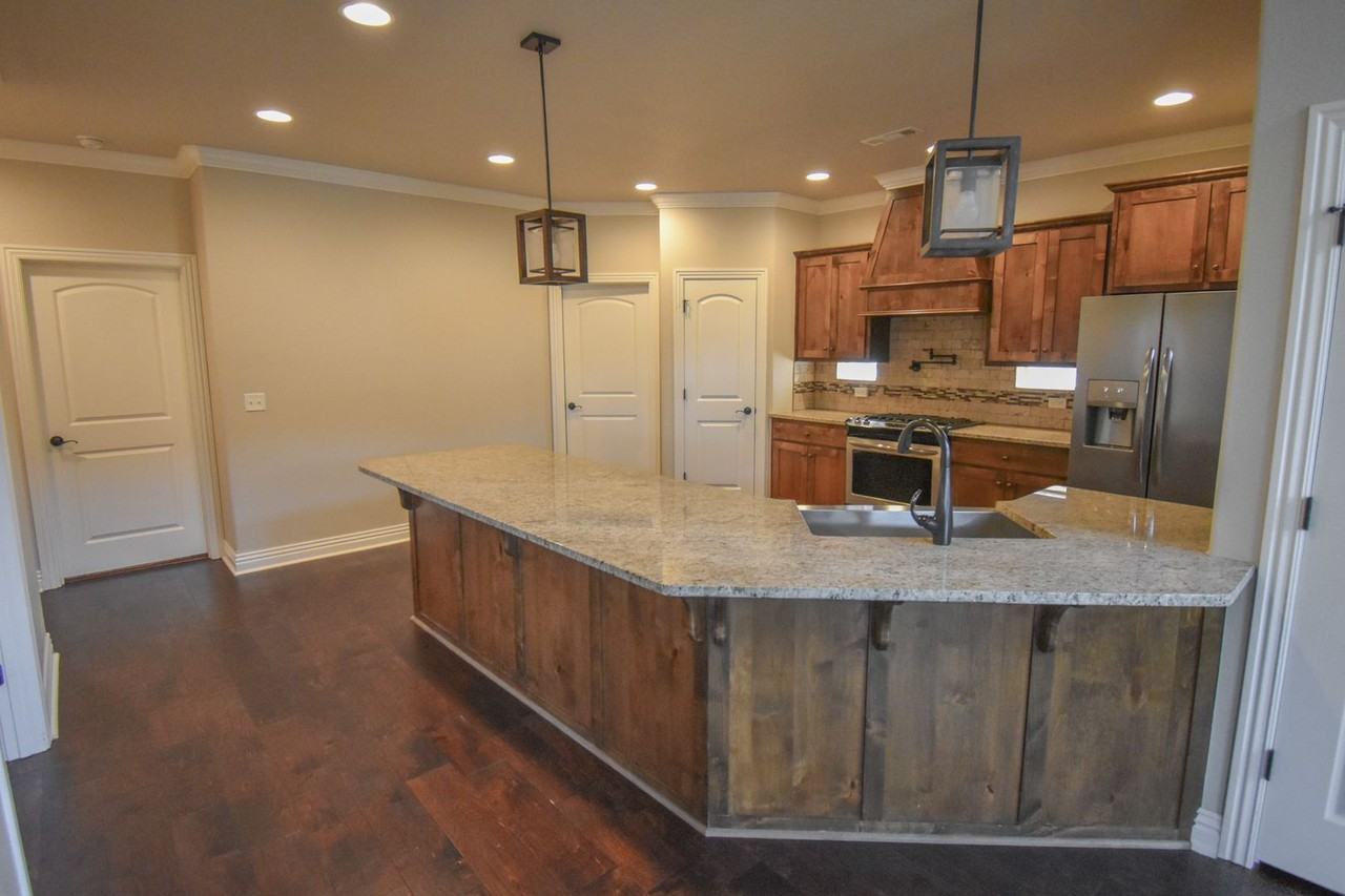 537 N Salem Rd - Photo 2 of 24