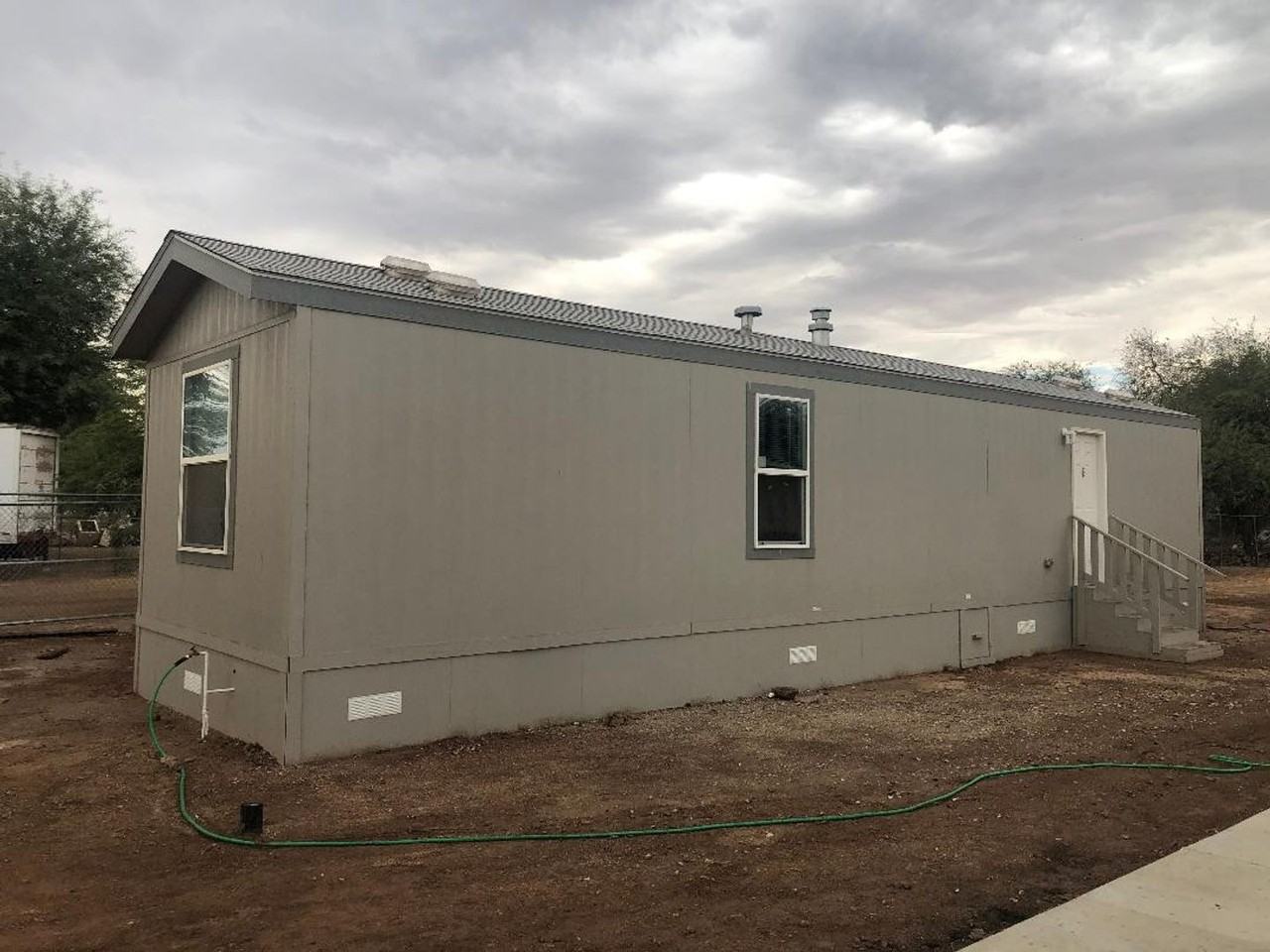 1007 Heber Ave - Photo 2 of 14