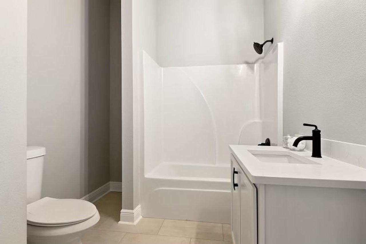 10539 Durmast Dr - Photo 5 of 9