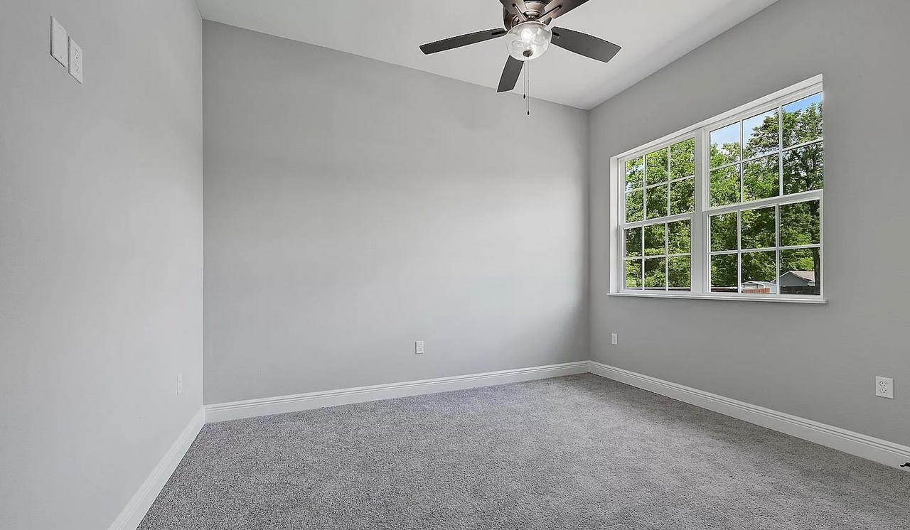 10539 Durmast Dr - Photo 7 of 9