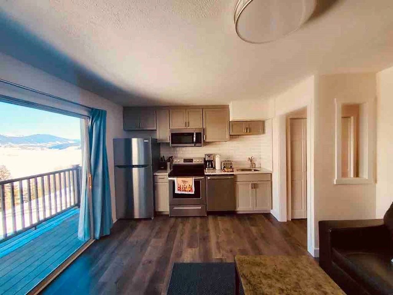 330 E La Bonte St #15K - Photo 5 of 12