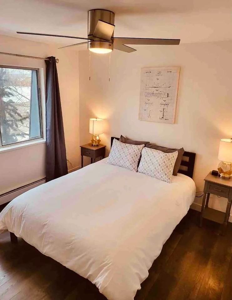 330 E La Bonte St #15K - Photo 7 of 12