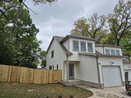 featured image of 639 E Brevard St