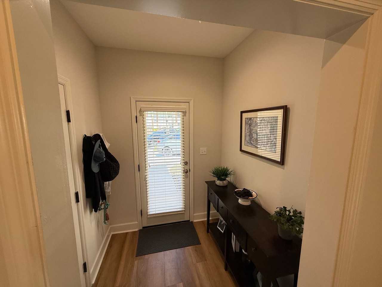 639 E Brevard St - Photo 3 of 17